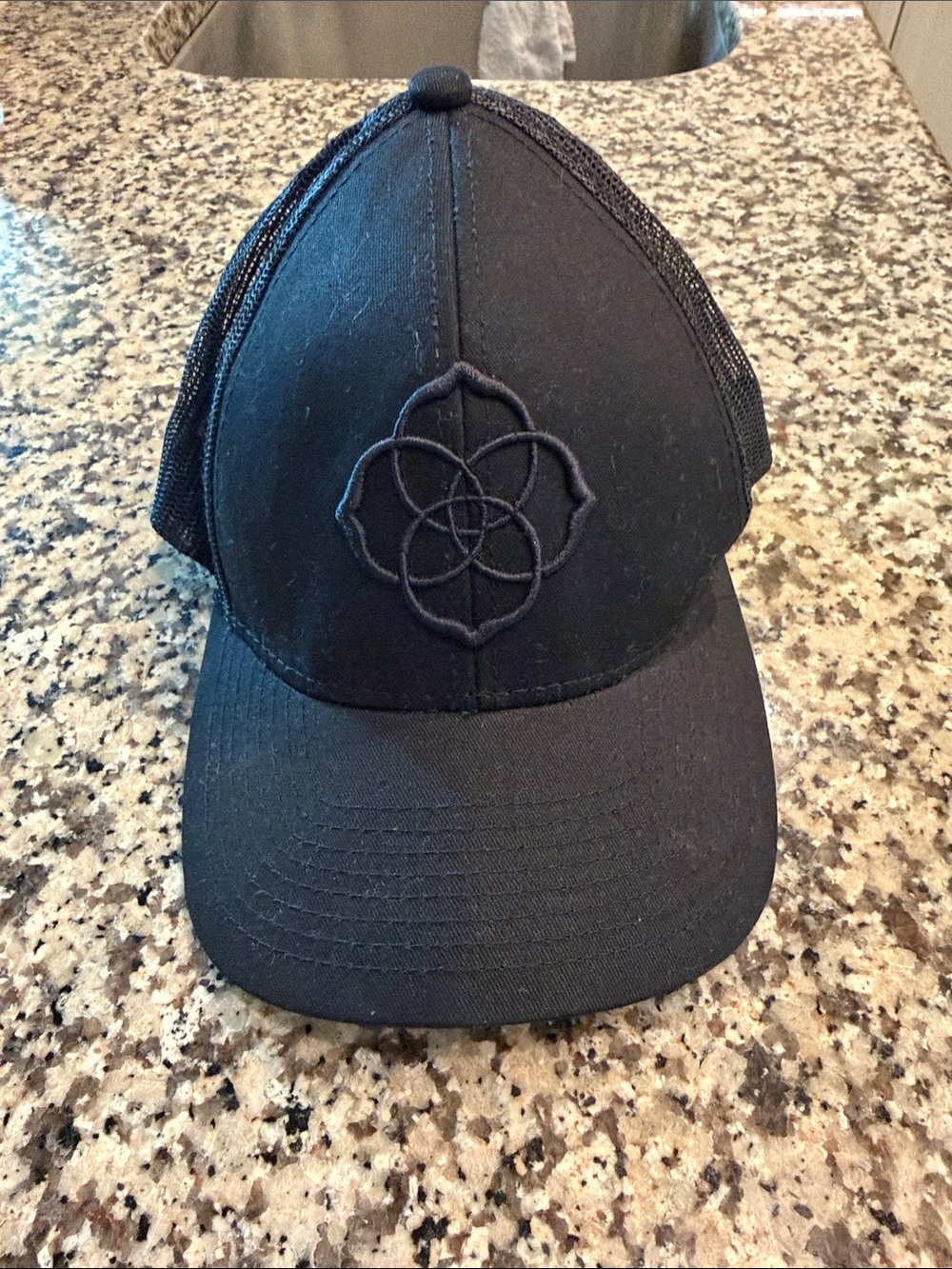 Kendra Scott Black Adjustable Embroidered Trucker Hat